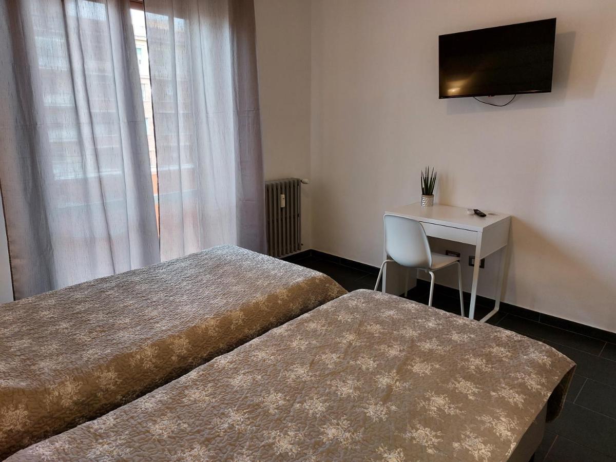 San Lorenzo Accomodation Rzym Zewnętrze zdjęcie