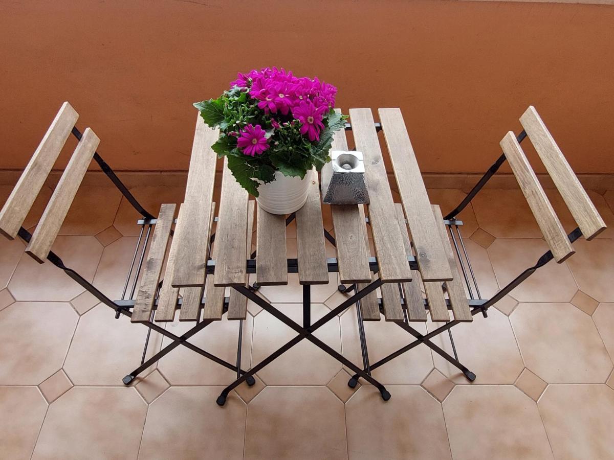 San Lorenzo Accomodation Rzym Zewnętrze zdjęcie