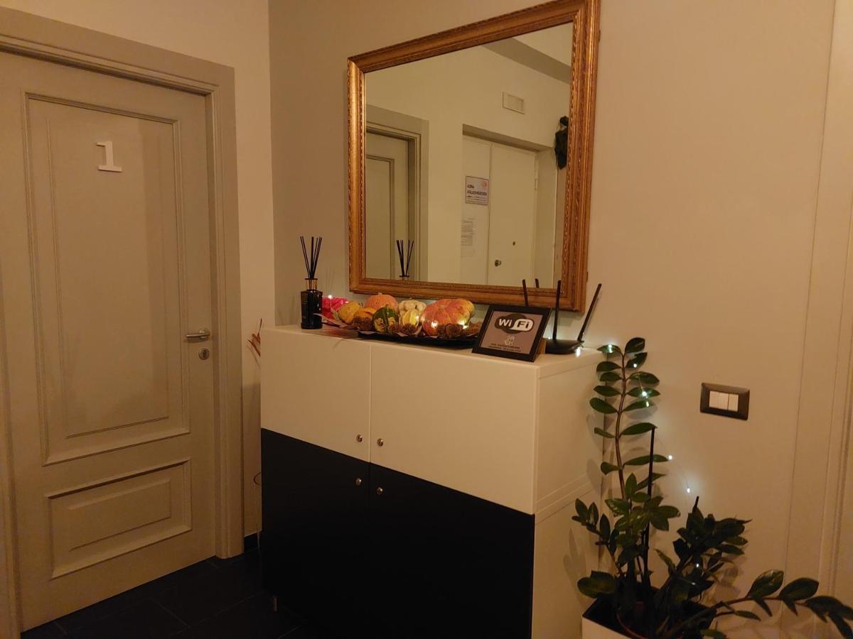 San Lorenzo Accomodation Rzym Zewnętrze zdjęcie